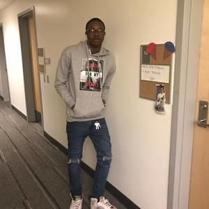 Meet your Posher, Brandon